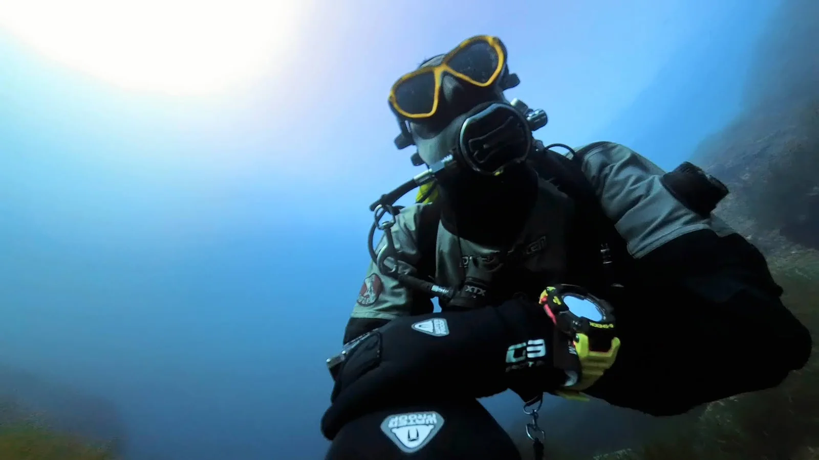 Why I Dive With Two Computers
