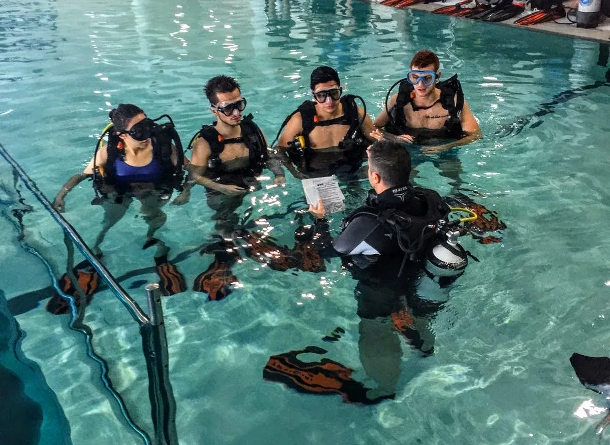Why becoming a Scuba diving instructor?